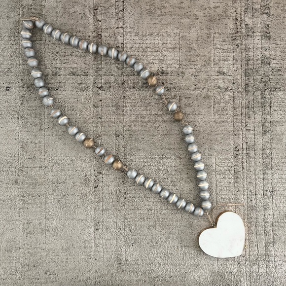 MUD PIE Marble Heart Home Decorative Beads - Silver - Picture 6 of 6